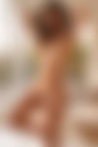 Scarlett gallery 2