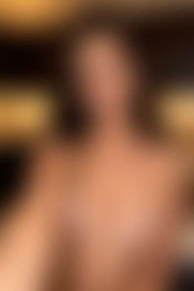 Scarlett gallery 5